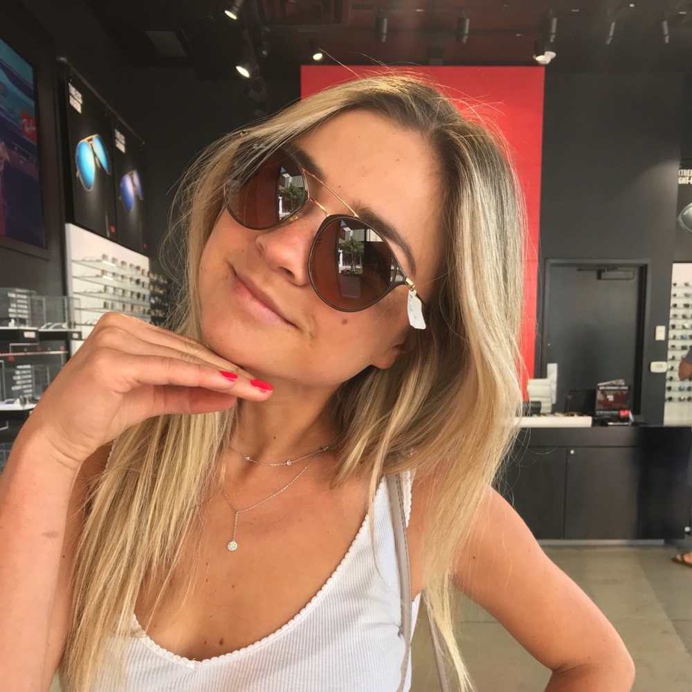 Meet your Posher, Sydney